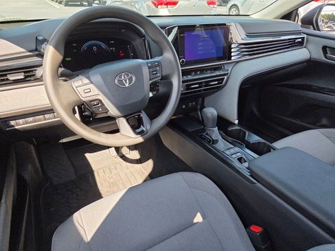 Certified 2025 Toyota Camry LE FWD image 8