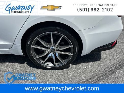 Used 2023 Genesis G70 2.0T AWD/4WD image 10