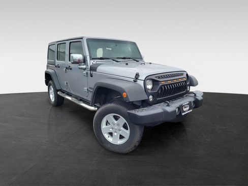 Used 2017 Jeep Wrangler Unlimited Sport w/ Quick Order Package 24S image 2