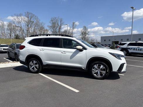 Certified 2025 Subaru Ascent Premium AWD/4WD image 7