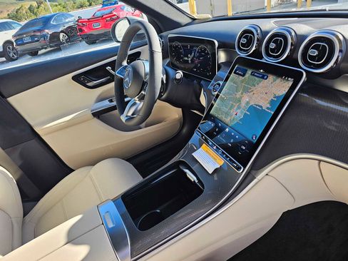 New 2026 Mercedes-Benz GLC 300 4MATIC image 11