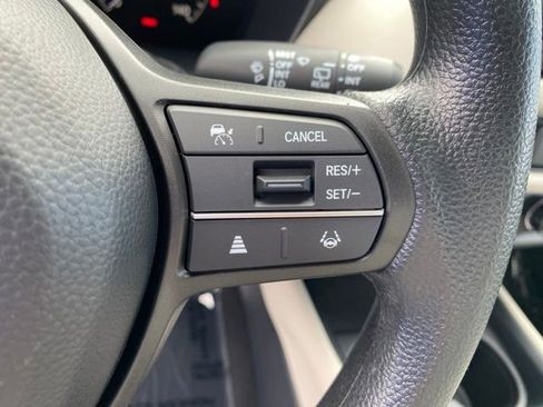 Certified 2024 Honda HR-V LX image 23