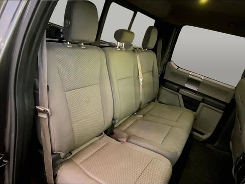 Used 2015 Ford F150 XLT w/ Equipment Group 302A Luxury AWD/4WD image 17