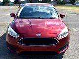 Used 2015 Ford Focus SE w/ SE Cold Weather Package image 3