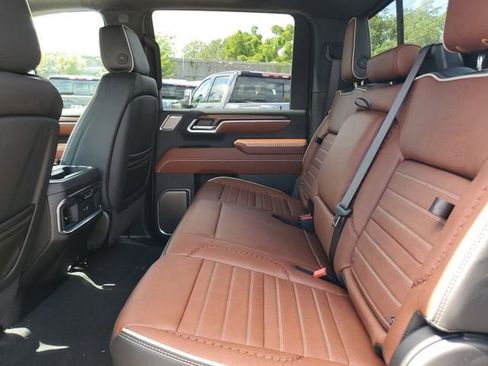New 2026 GMC Sierra 2500 Denali Ultimate AWD/4WD image 12