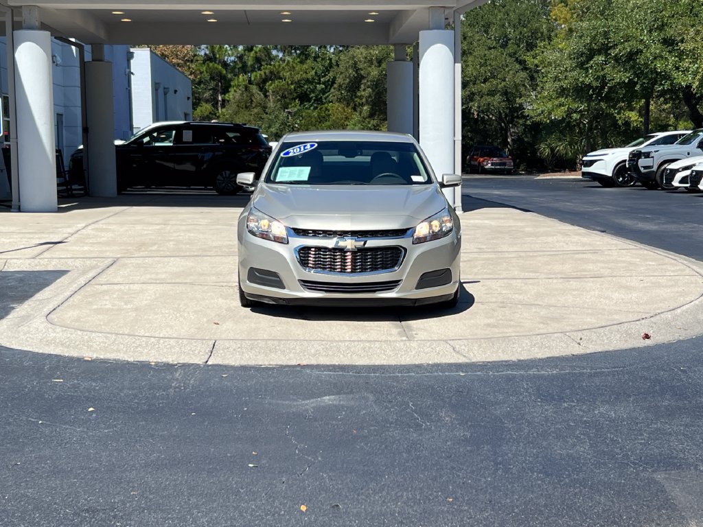 Used 2014 Chevrolet Malibu LT w/ Power Convenience Package FWD image 2