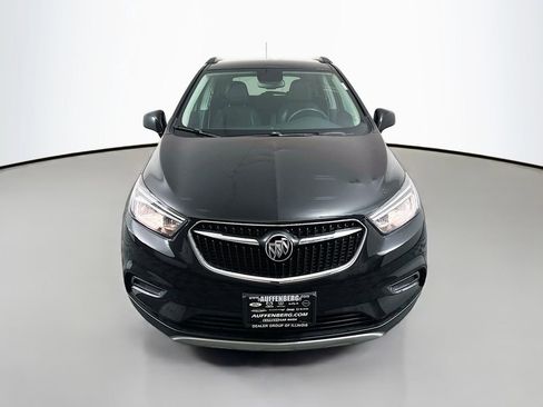Used 2021 Buick Encore Preferred image 2