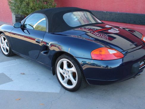 Used 2000 Porsche Boxster image 14