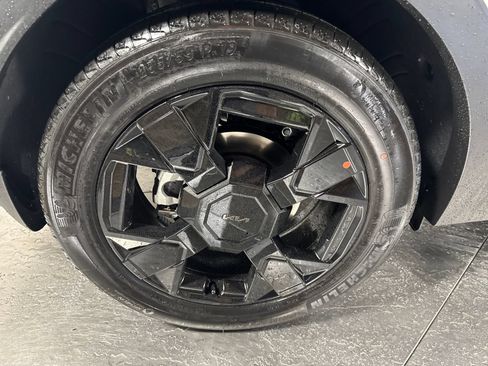 New 2026 Kia Sportage X-Line AWD/4WD image 13