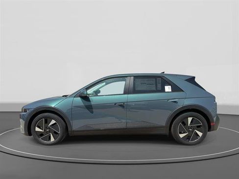 New 2026 Hyundai Ioniq 5 SE RWD image 4