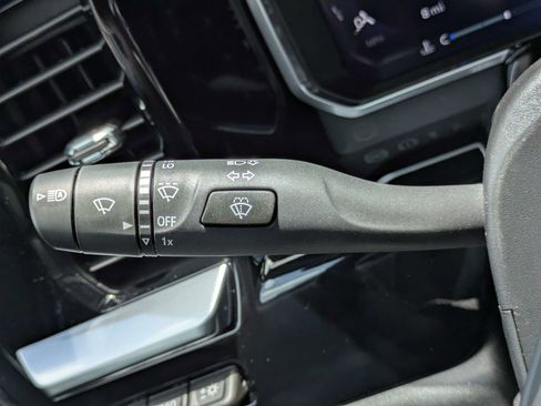 New 2026 Chevrolet Silverado 1500 High Country AWD/4WD image 16