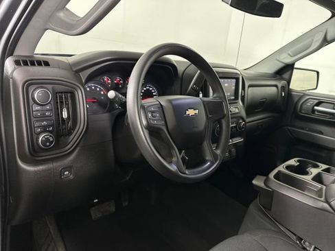 Used 2021 Chevrolet Silverado 1500 Custom image 13
