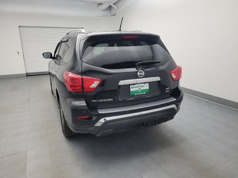 Used 2017 Nissan Pathfinder SV w/ Trailer Tow Package image 6