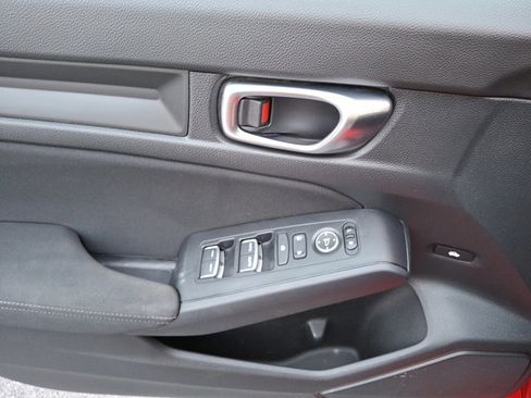 Certified 2023 Honda Civic Sport image 12