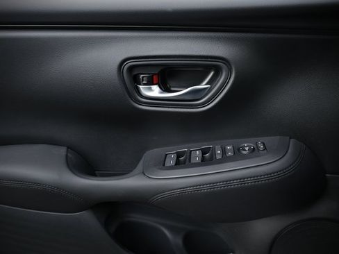 New 2026 Honda HR-V LX image 21