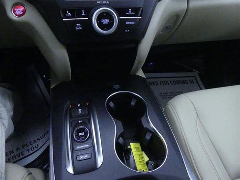 Used 2020 Acura MDX SH-AWD image 13