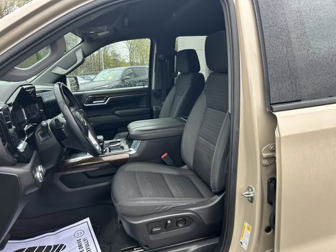 Used 2023 GMC Sierra 1500 Elevation w/ X31 Off-Road Package AWD/4WD image 15
