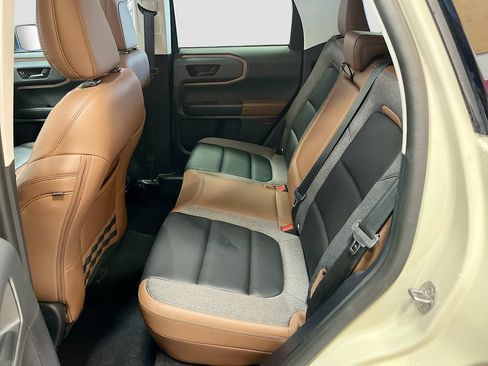 Used 2024 Ford Bronco Sport Outer Banks AWD/4WD image 23