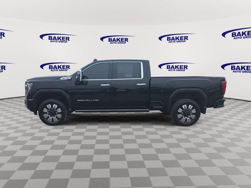 Used 2024 GMC Sierra 2500 Denali w/ Denali Reserve Package image 8