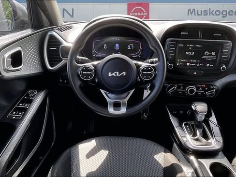 Used 2024 Kia Soul LX w/ Option Group 015 FWD image 8