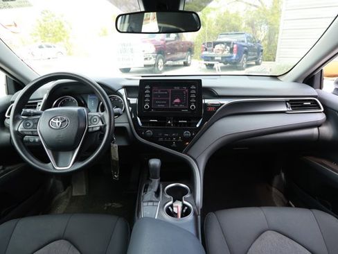 Used 2024 Toyota Camry LE image 29