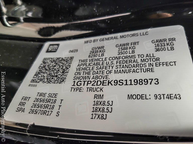 Used 2025 GMC Canyon AT4 AWD/4WD image 24