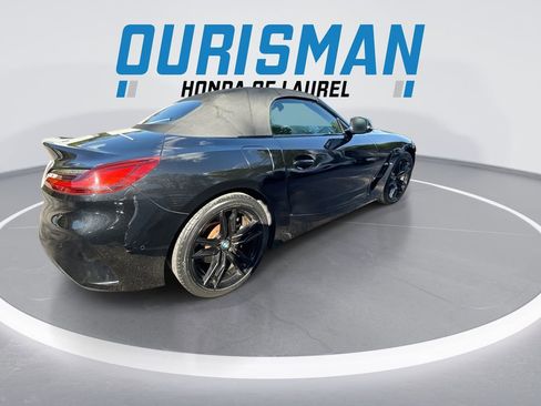 Used 2022 BMW Z4 sDrive30i w/ M Sport Package RWD image 8
