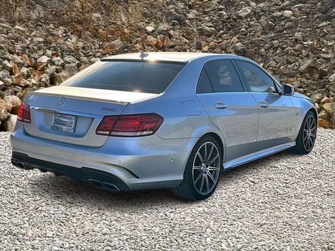 Used 2014 Mercedes-Benz E 63 AMG 4MATIC Sedan image 2