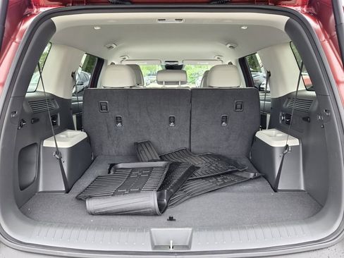 Used 2024 Hyundai Santa Fe SEL FWD image 14