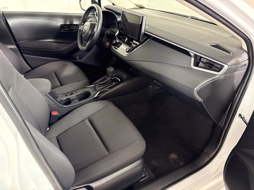 Used 2024 Toyota Corolla LE FWD image 15