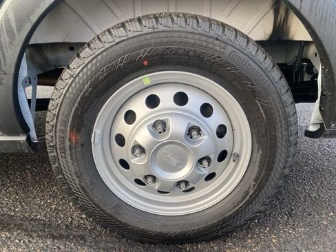 New 2026 Ford Transit 350 XL image 9