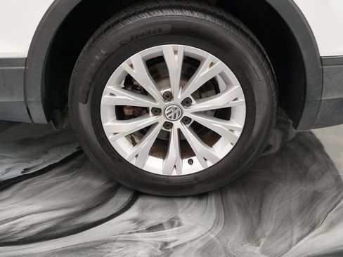Used 2020 Volkswagen Tiguan S FWD image 8