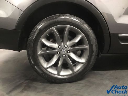 Used 2011 Ford Explorer Limited w/ 301A Rapid Spec Order Code image 19