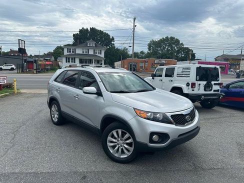 Used 2011 Kia Sorento EX w/ Premium Pkg AWD/4WD image 2