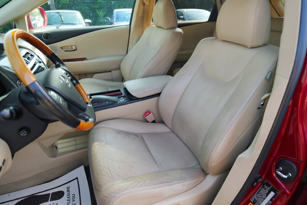 Used 2011 Lexus RX 350 AWD w/ Premium Pkg image 23