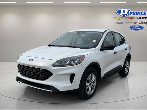Used 2021 Ford Escape S AWD/4WD image 3