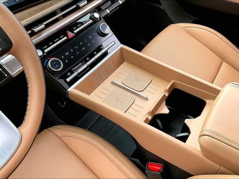 Used 2026 Hyundai Santa Fe Calligraphy image 13