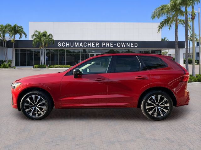 Certified 2024 Volvo XC60 B5 Plus AWD/4WD image 4