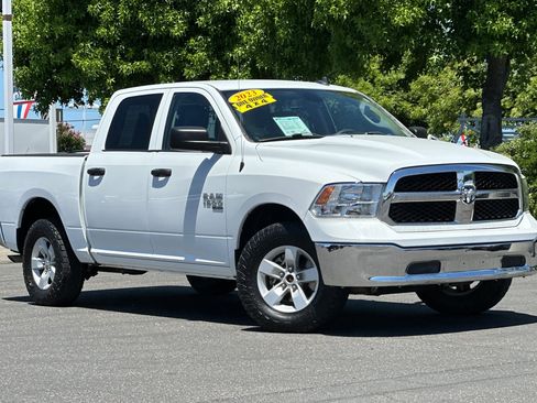 Used 2023 RAM 1500 Classic SLT w/ Electronics Group AWD/4WD image 2