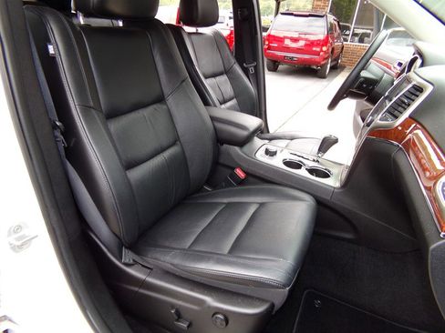 Used 2013 Jeep Grand Cherokee Limited w/ Trailer Tow Group image 31