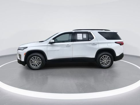 Used 2023 Chevrolet Traverse LT w/ LPO, Floor Liner Package FWD image 5