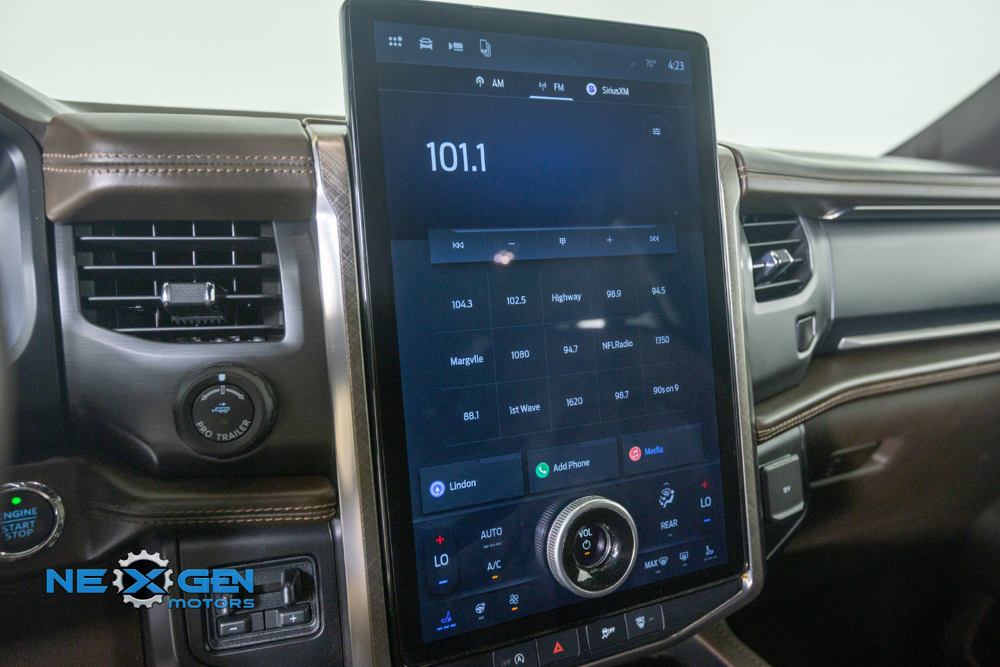 Used 2023 Ford Expedition King Ranch AWD/4WD image 18