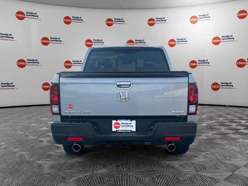 Used 2023 Honda Ridgeline RTL-E image 4