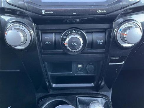Used 2014 Toyota 4Runner Trail Premium image 18