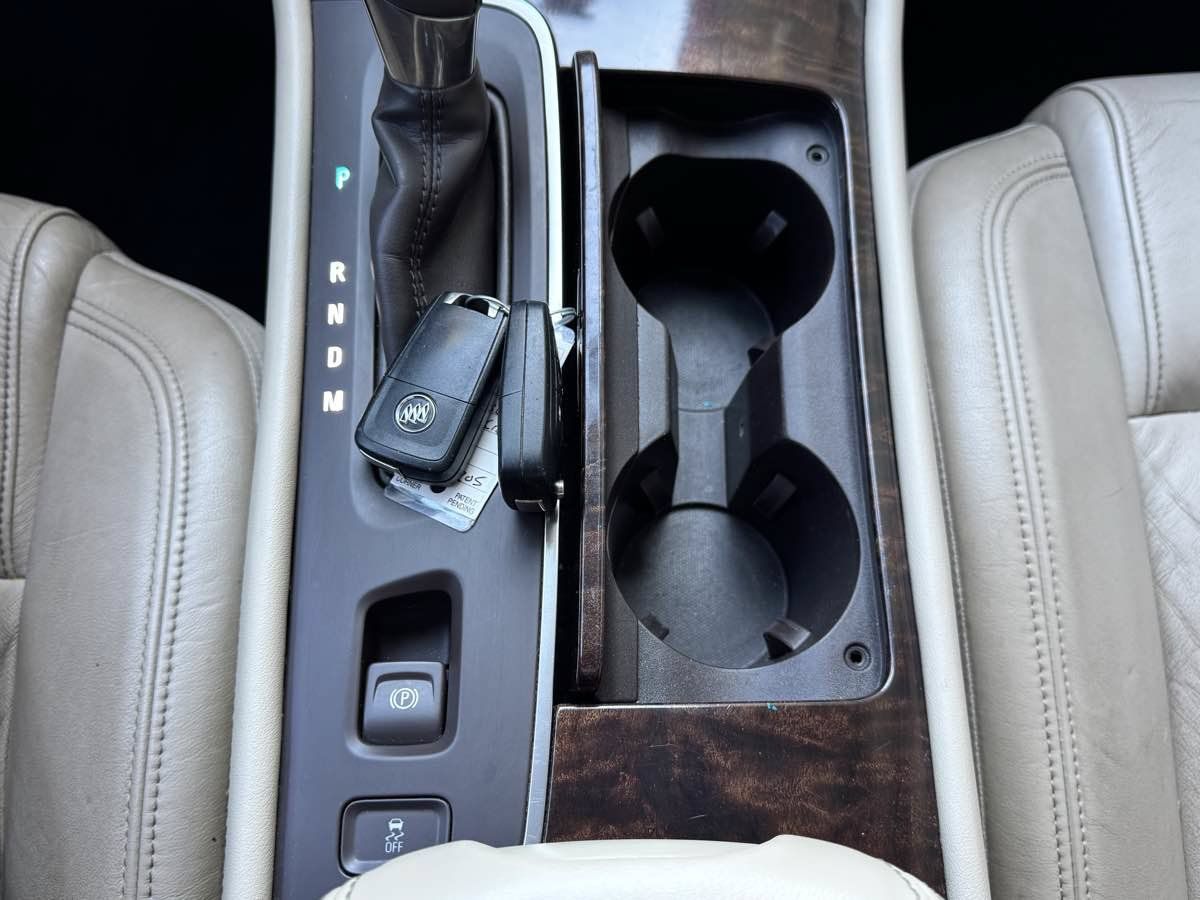 Used 2015 Buick LaCrosse Leather FWD image 47