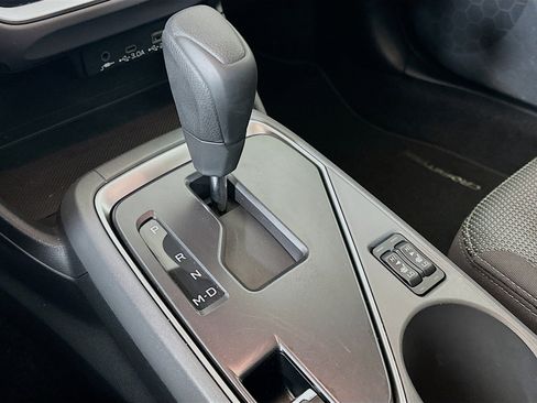 Used 2024 Subaru Crosstrek 2.0i Premium image 23