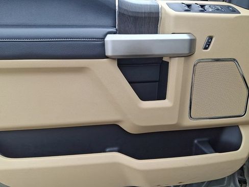 Used 2020 Ford F250 Lariat AWD/4WD image 22