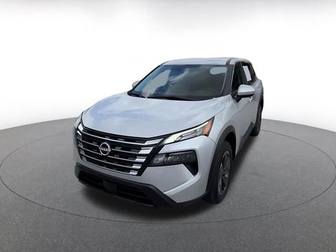 Used 2025 Nissan Rogue SV FWD image 7