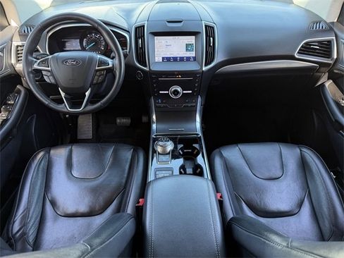 Used 2019 Ford Edge Titanium w/ Equipment Group 301A image 11