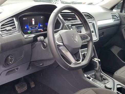 Used 2024 Volkswagen Tiguan S image 12